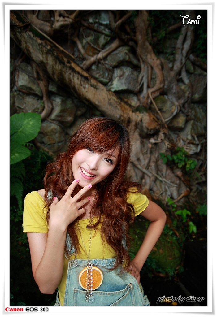 台湾清纯美女-Tami-兒童育樂中心外拍